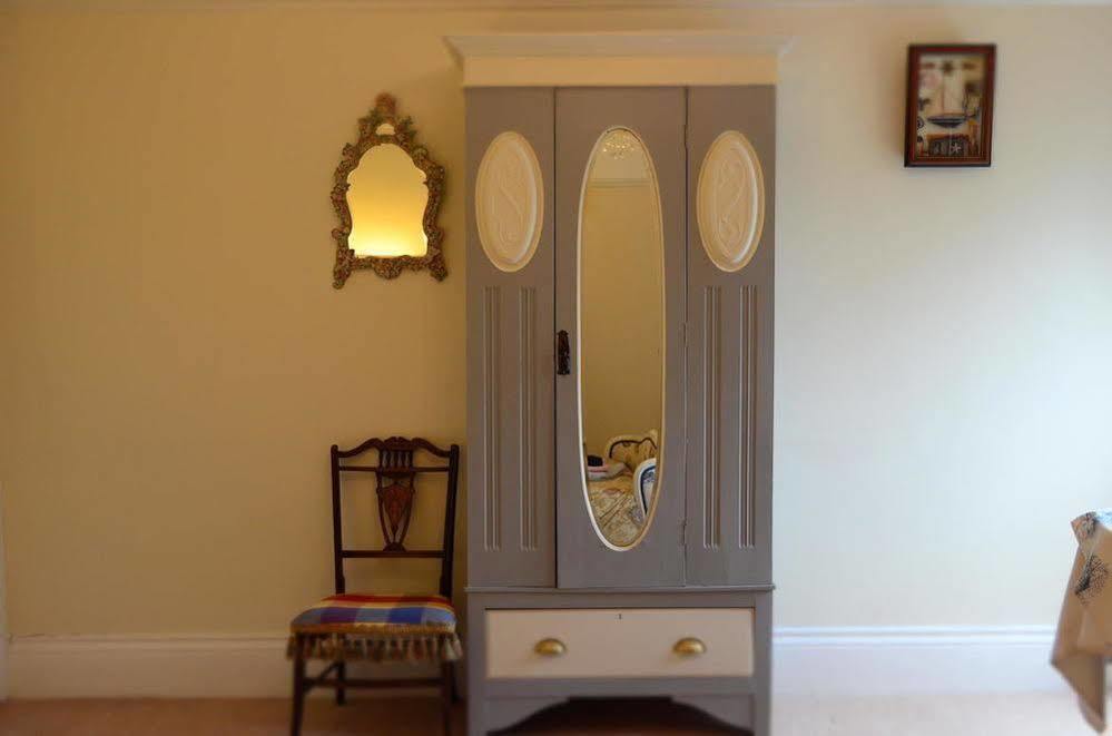 Whitchurch  The Priory B&B المظهر الخارجي الصورة