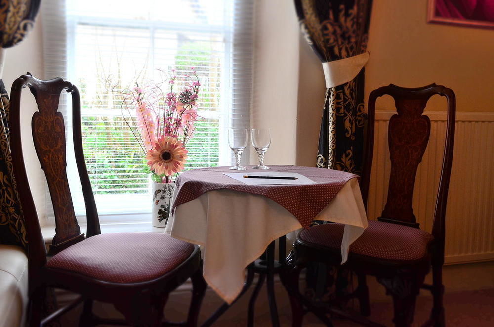 Whitchurch  The Priory B&B المظهر الخارجي الصورة