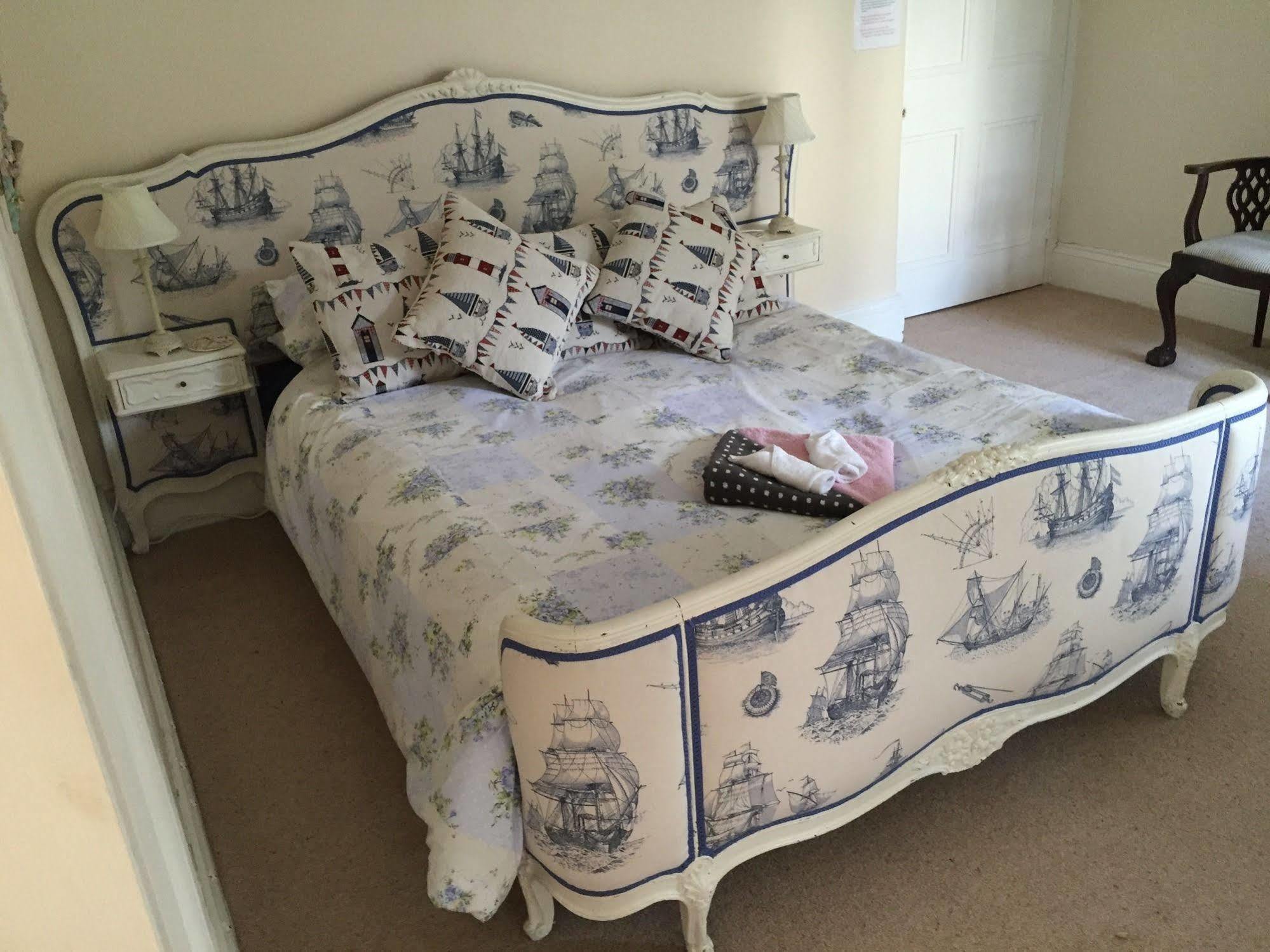 Whitchurch  The Priory B&B المظهر الخارجي الصورة