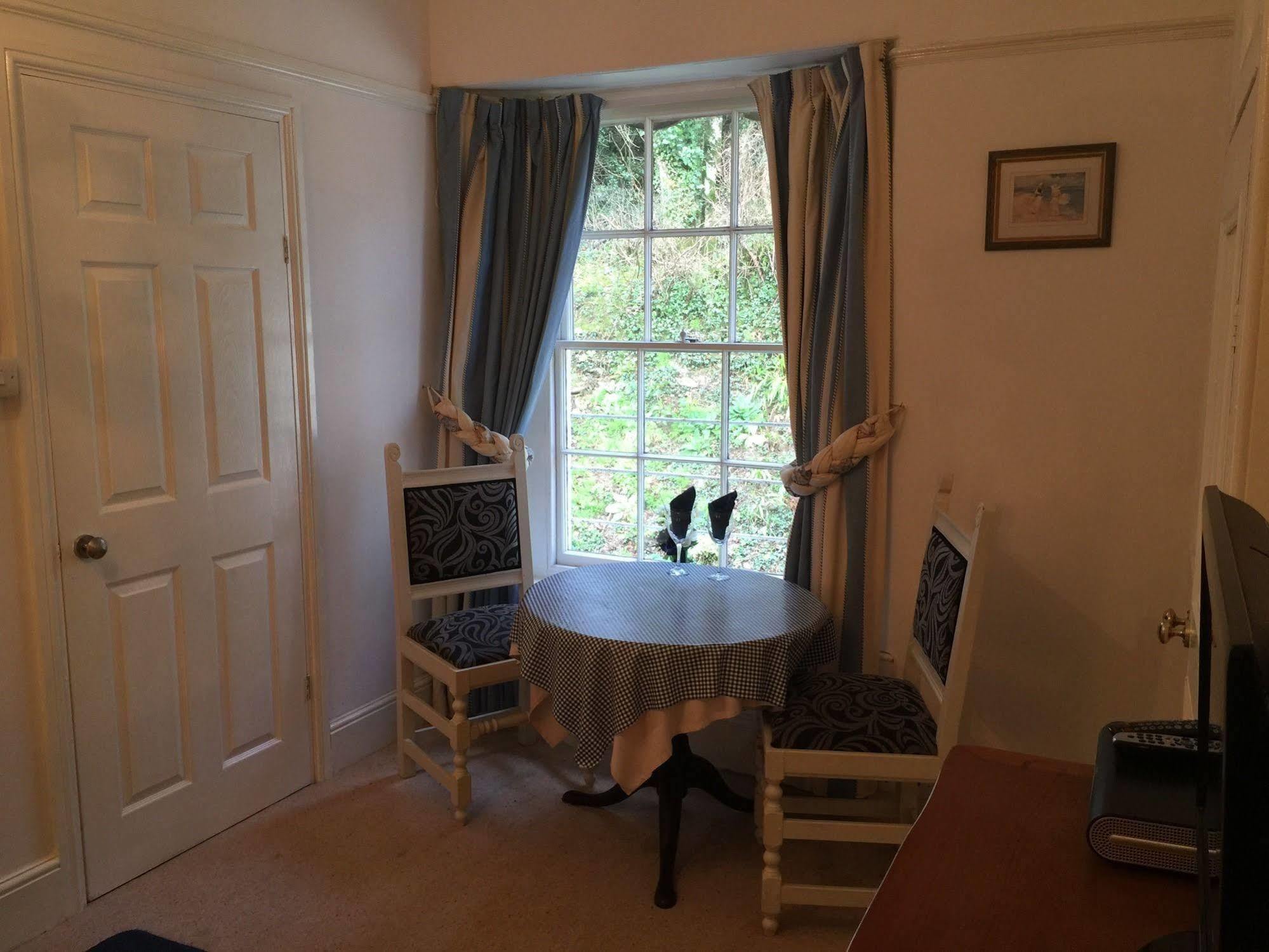 Whitchurch  The Priory B&B المظهر الخارجي الصورة
