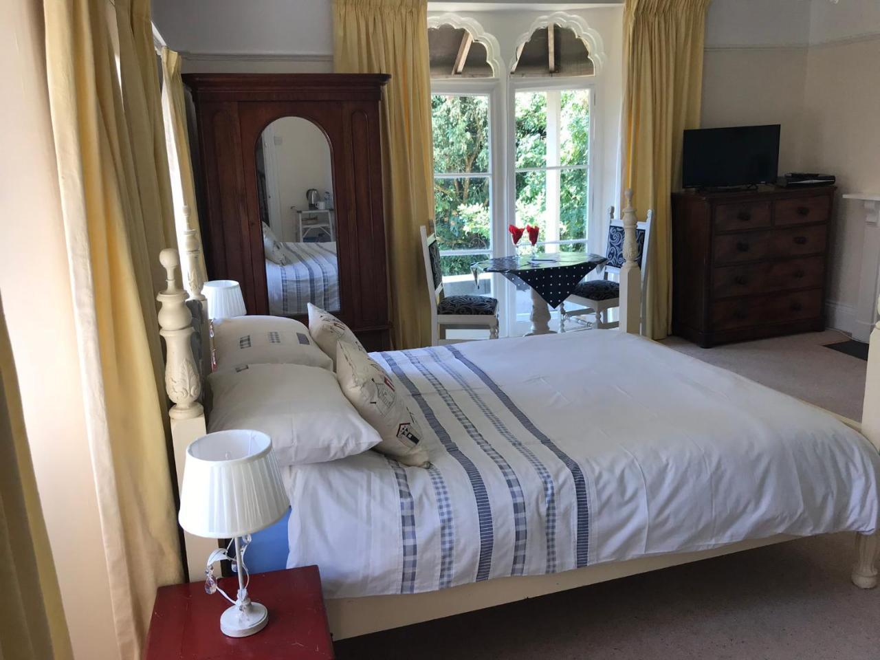 Whitchurch  The Priory B&B المظهر الخارجي الصورة