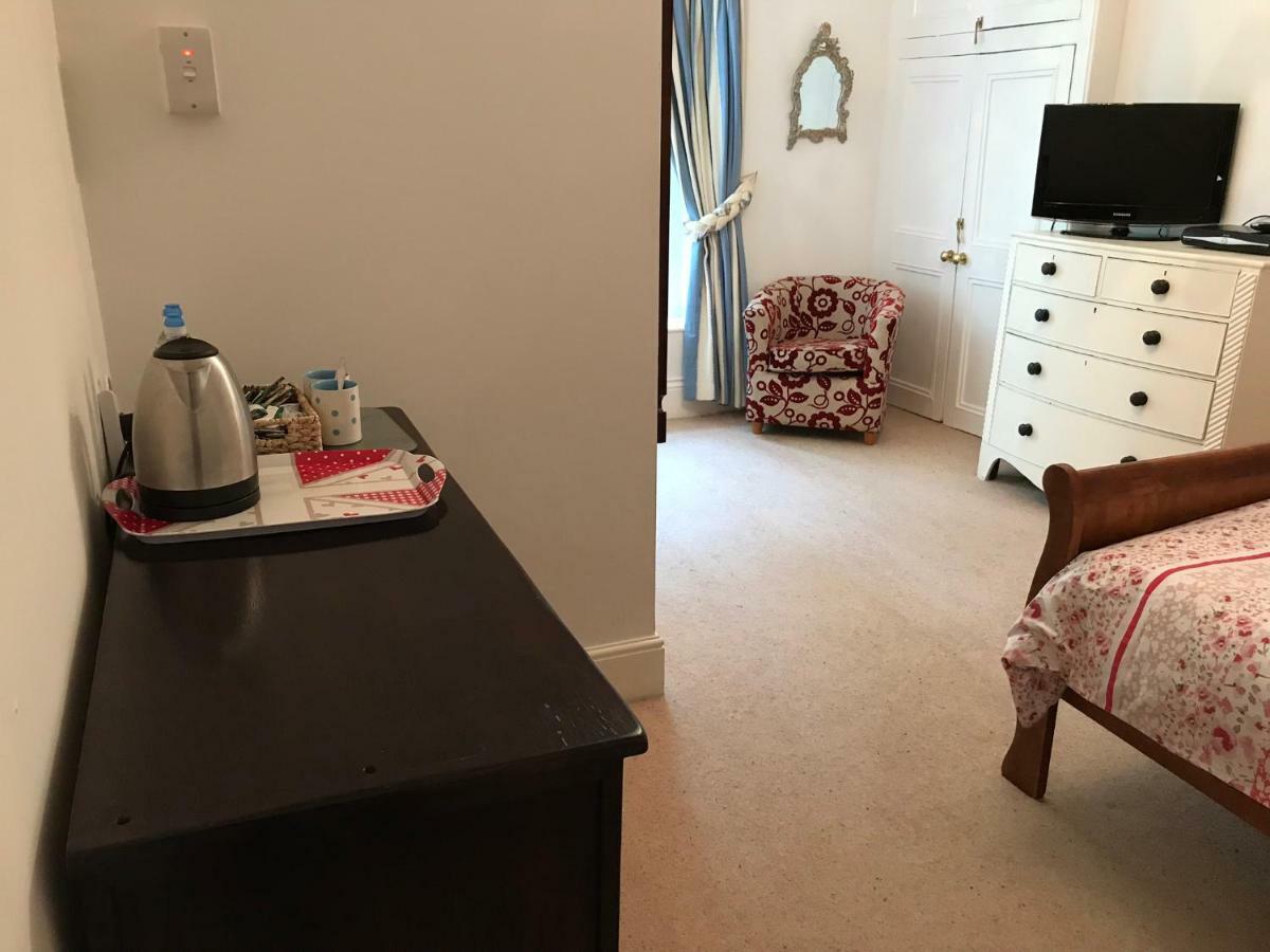 Whitchurch  The Priory B&B المظهر الخارجي الصورة